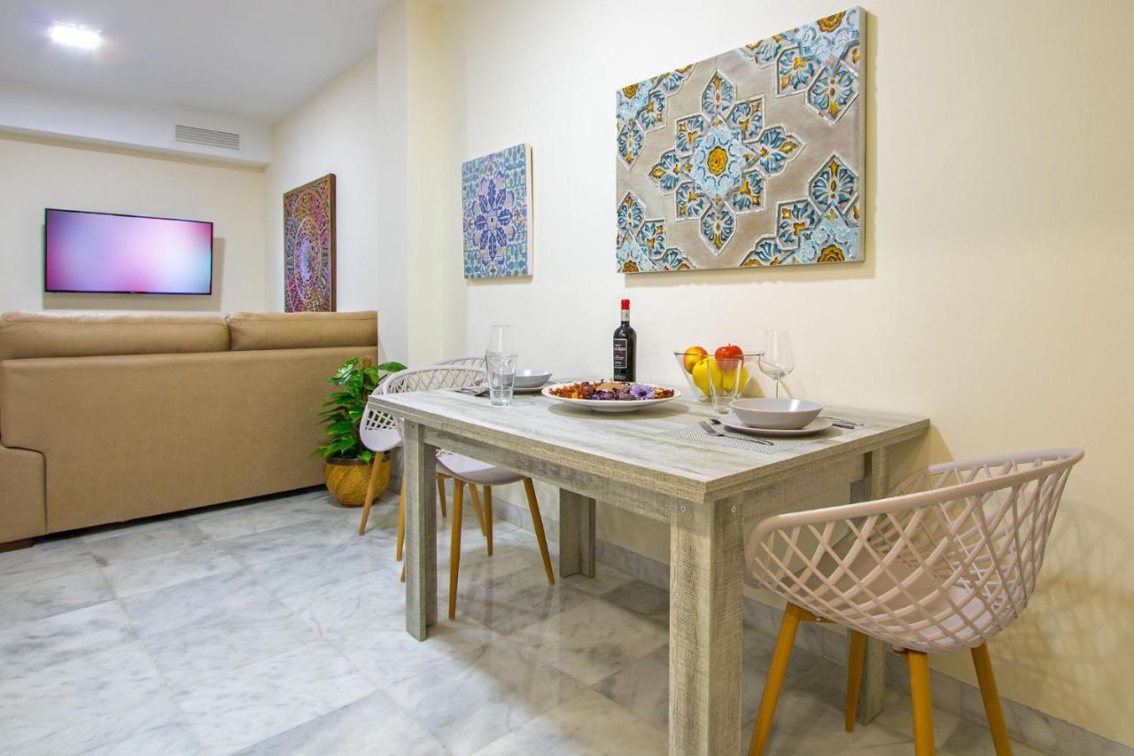 Charming Corners Romero Appartement